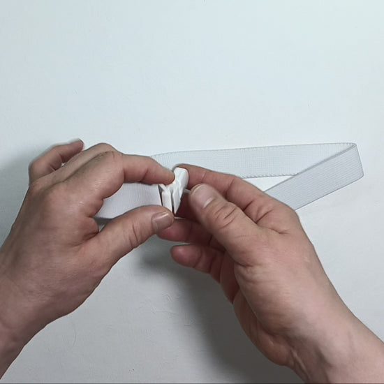 Video demonstrating the Adjustable Clip-In waistband