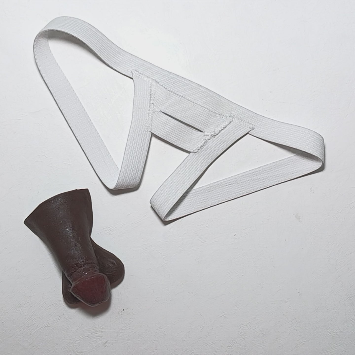 2 inch STP Skin in a thin strap Slingshot Harness.